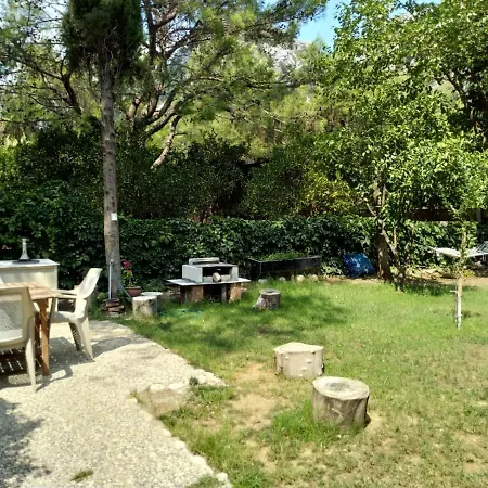 Private House With Garden 500m To The * 凯梅尔